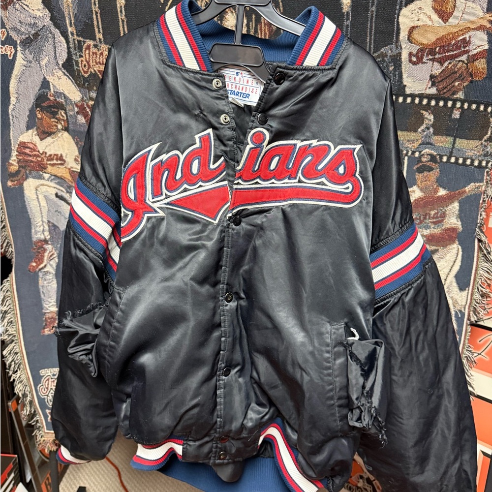 Vintage 90’s Cleveland Indians Starter Jacket size XL!  Hard to find black color